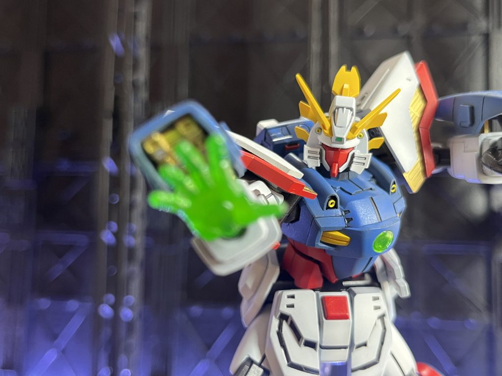 シャイニングガンダム