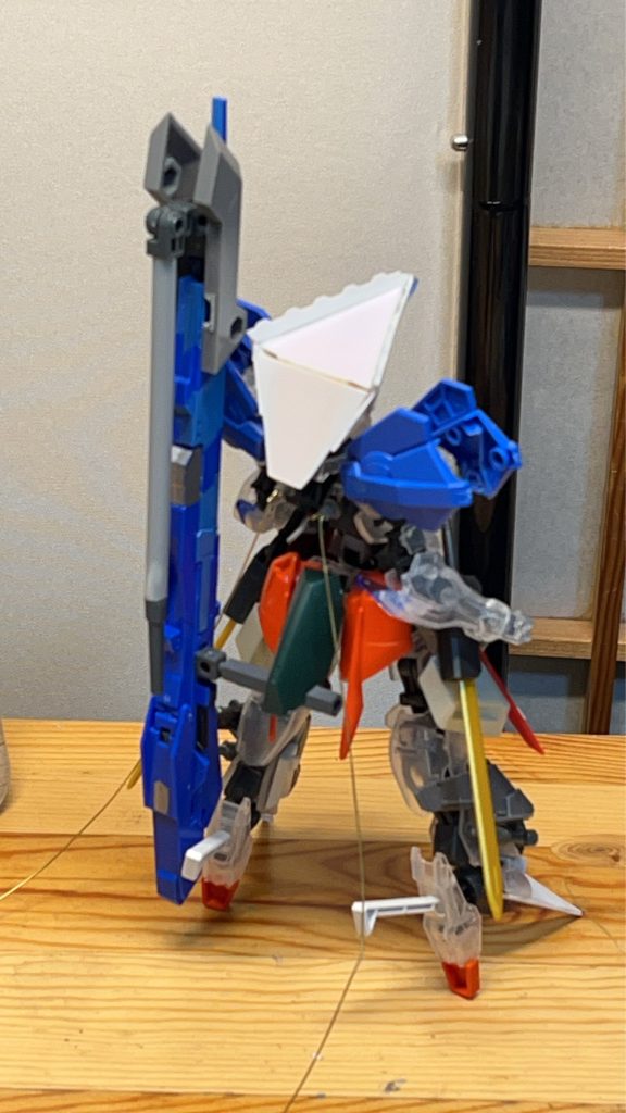 そこからパーツを貼り付けて、