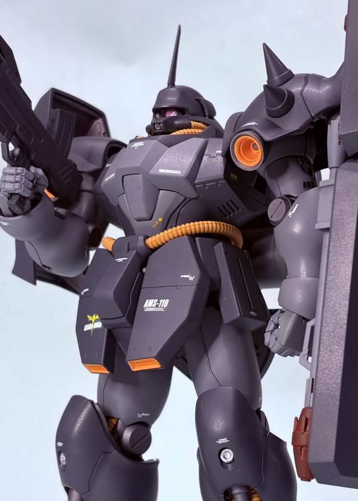 新生ネオジオンにキシリア親衛隊が参戦しているかあやしいところではありますが、個人的にこのカラーリングが好きなんでこれからもバリバリ作るかもしれません。