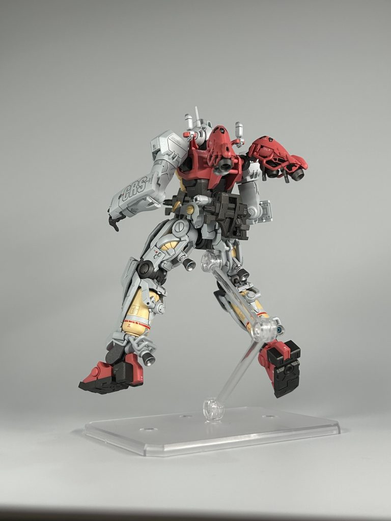 スラスターは塗り分け忘れ&面倒になって手抜き塗装。