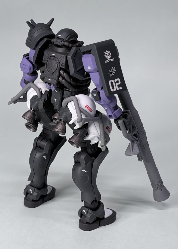 本編で殆ど出番がなかったマッシュの専用機仕様にしました。