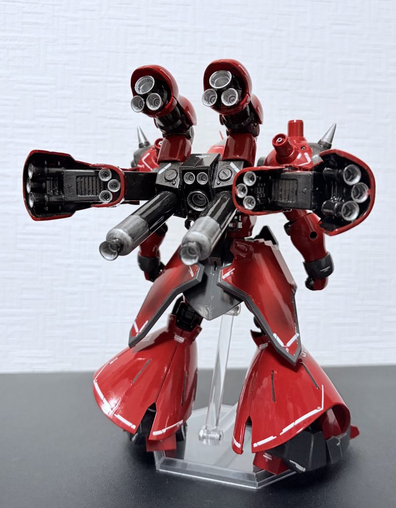 背面の素敵なバーニアたち