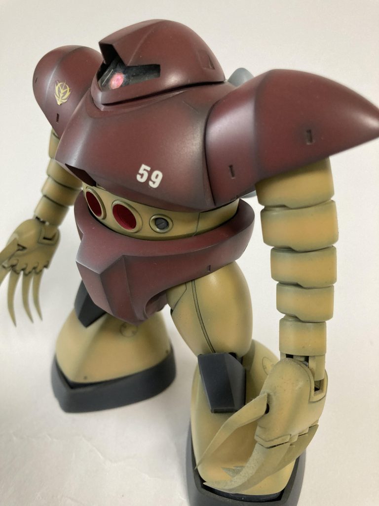 胸を下方向に5mm程延長胸を張ったポージングが可能になりました