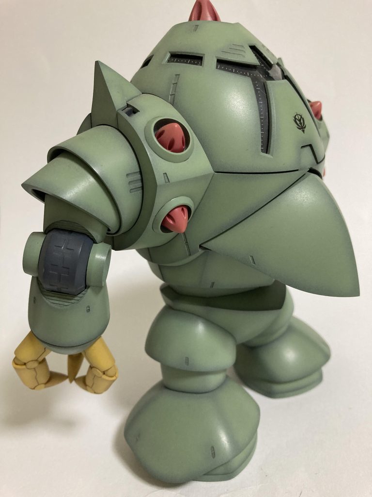 肘関節は隙間消しが高難易度ですインストの作例が隙間消ししてたので、意地になって消しましたが…あらためてインスト作例を作られているプロの方の技術に関心します…素晴らしい👍✨