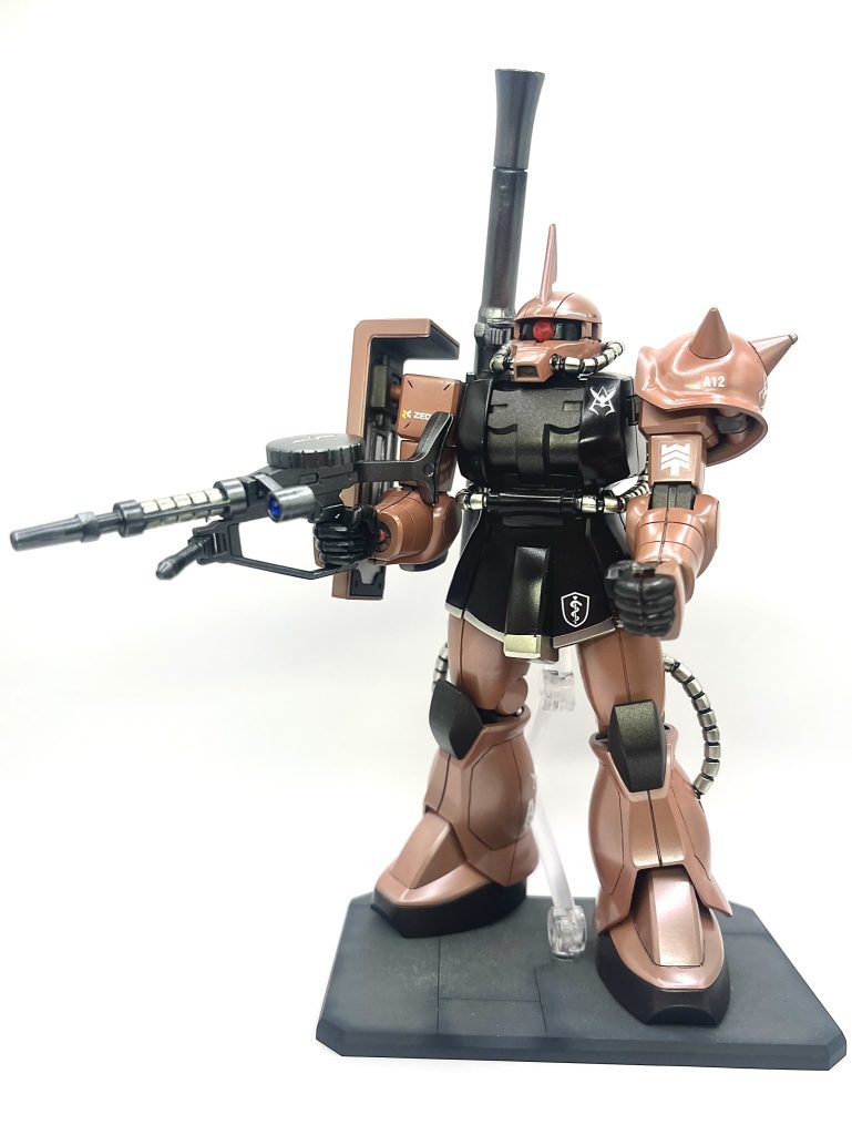 HGUC シャア専用ザクⅡ(旧タイプ)–2枚目/制作者：TOM91