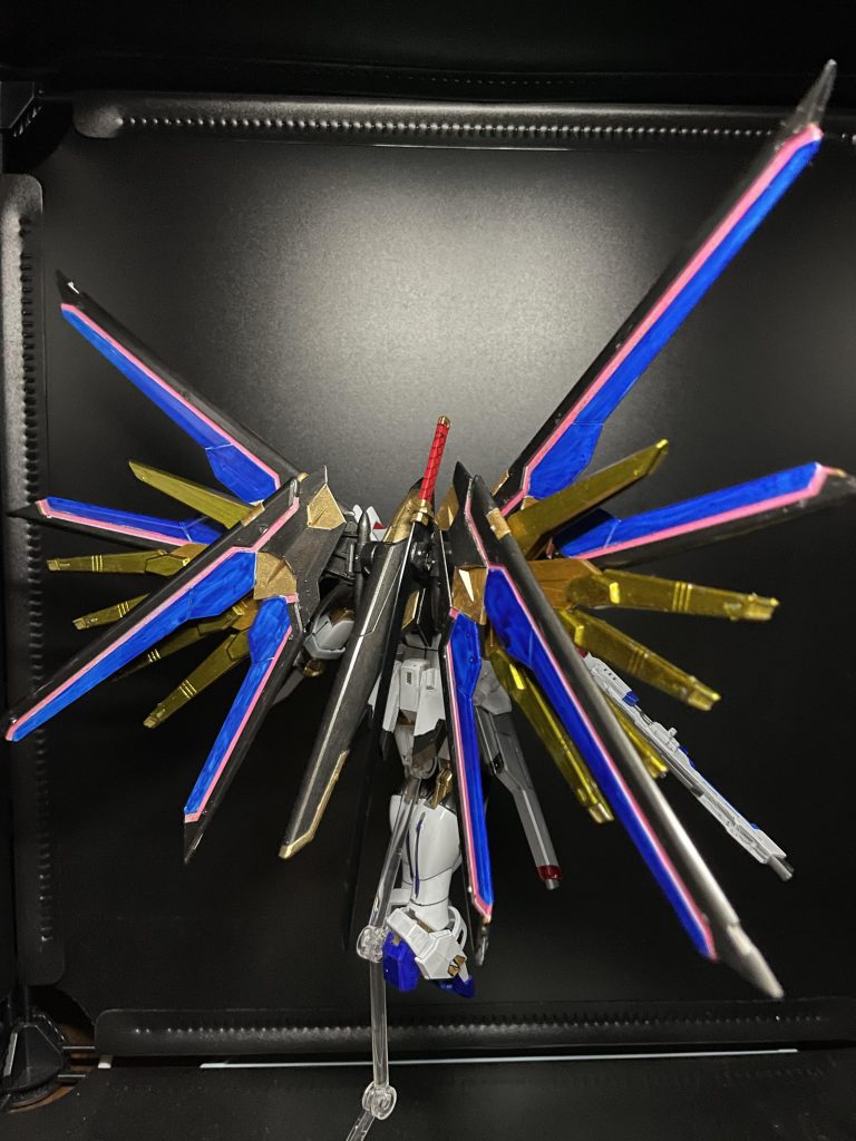 マイティーライジングフリーダムガンダム ストフリカラー–5枚目/制作者：MC