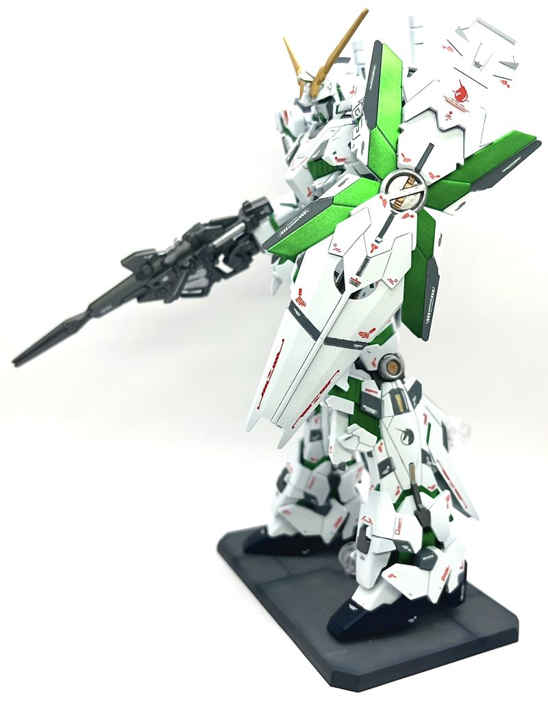 HGUC ユニコーンガンダム (デストロイモード)–3枚目/制作者:TOM91