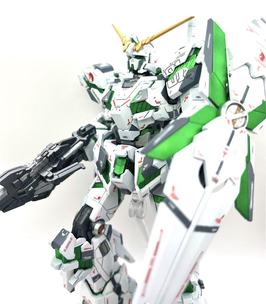 HGUC ユニコーンガンダム (デストロイモード)