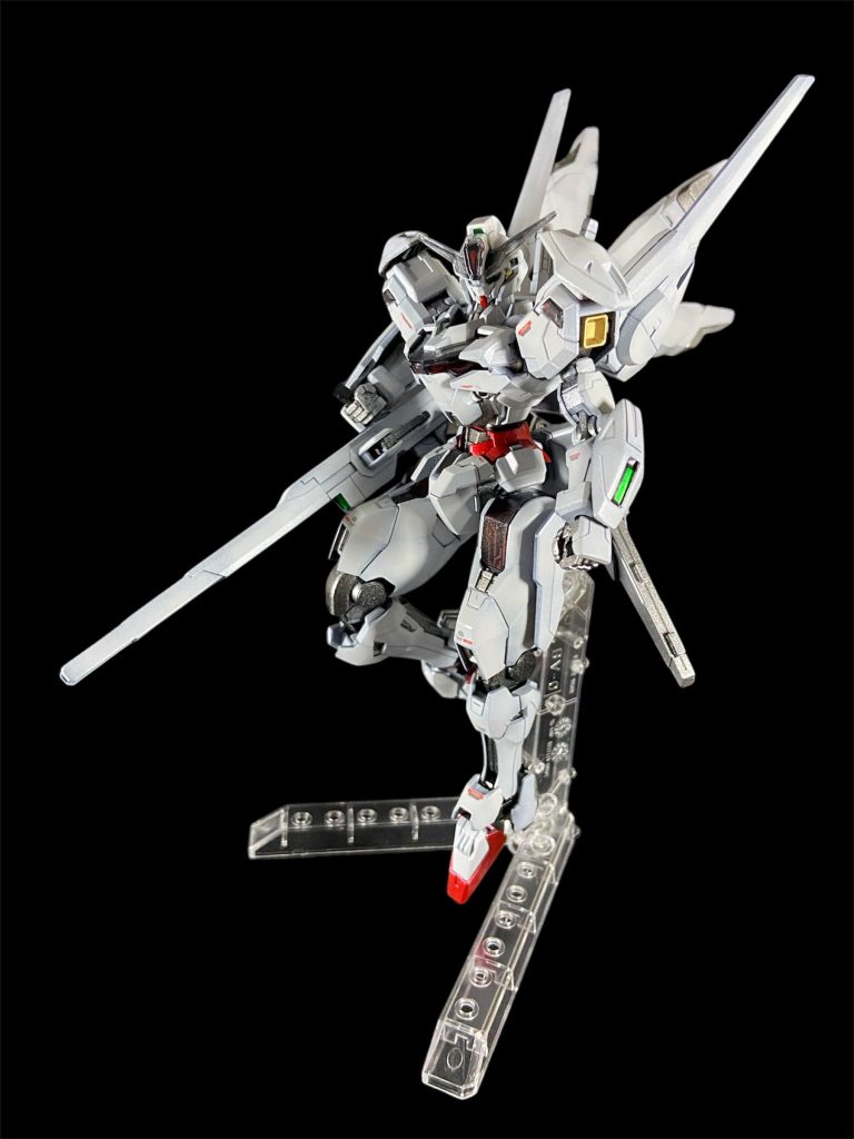 実は、ごりごりの宇宙世紀以外の作品食わず嫌いでした😅ですが、すっかりハマっちゃって…この立ち姿…カッコよくて…♡なので敢えて初登場時のパーメットスコア５に✨