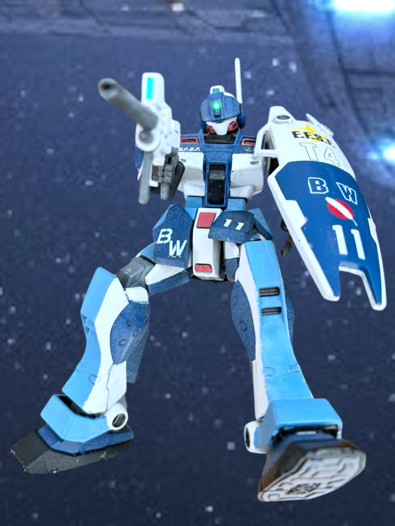 今までの部では、意図的に、要所で”ガンダム”を登場させてきましたが、今回の部は難しそうですね……でも”ガンダム”がいないと絵面が地味になりがちで寂しいです笑一応、キャバルリーは”ベースはガンダムタイプ”という設定ですが、何のガンダムか分かりませんし、まんまパトレイバーですしね笑まあ、ジム・スナイパーⅡで頑張れ、ミヤギ！！笑君の腕なら、ジムでもハイザックくらいはあしらえるはずだ！笑それでは、引き続き、第４部、お楽しみいただければ幸いです！今回も最後までお付き合いくださりありがとうございました！