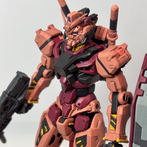 HG赤いガンダム