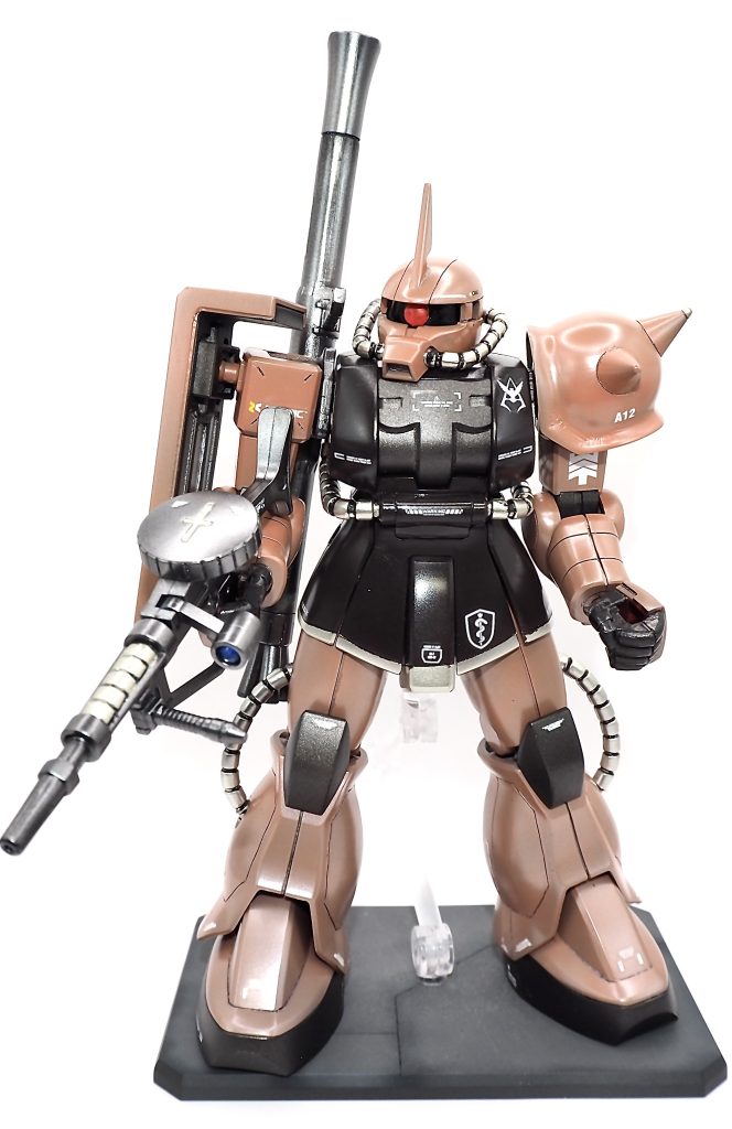 HGUC シャア専用ザクⅡ(旧タイプ)–2枚目/制作者:TOM91