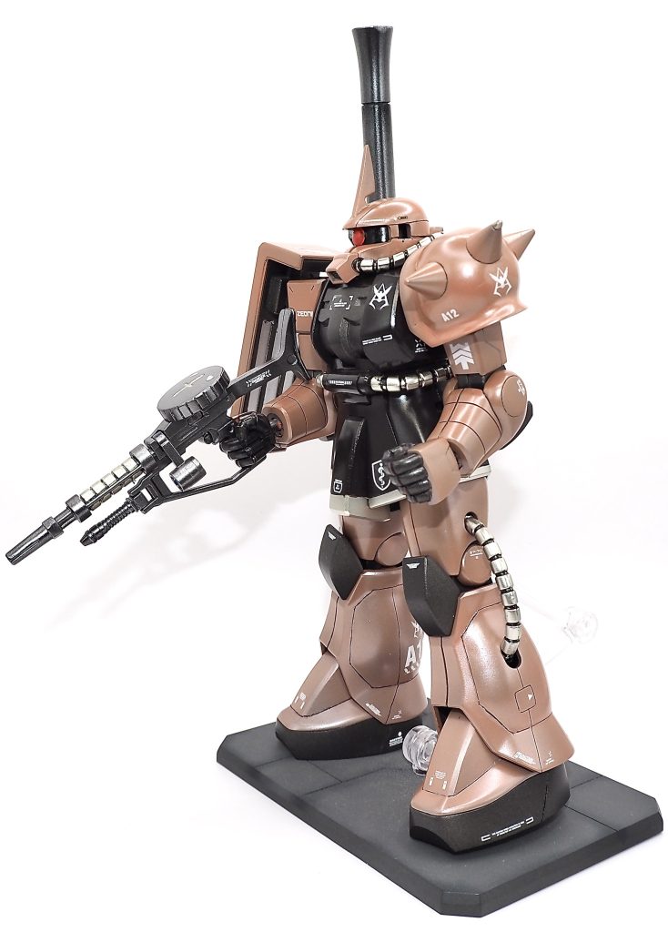 HGUC シャア専用ザクⅡ(旧タイプ)–5枚目/制作者:TOM91