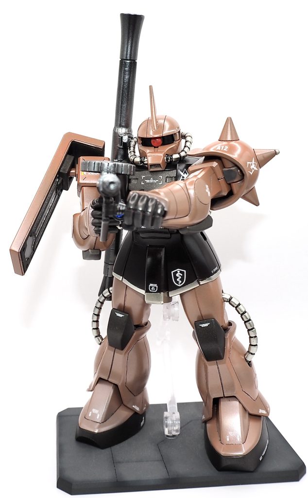 HGUC シャア専用ザクⅡ(旧タイプ)–3枚目/制作者:TOM91