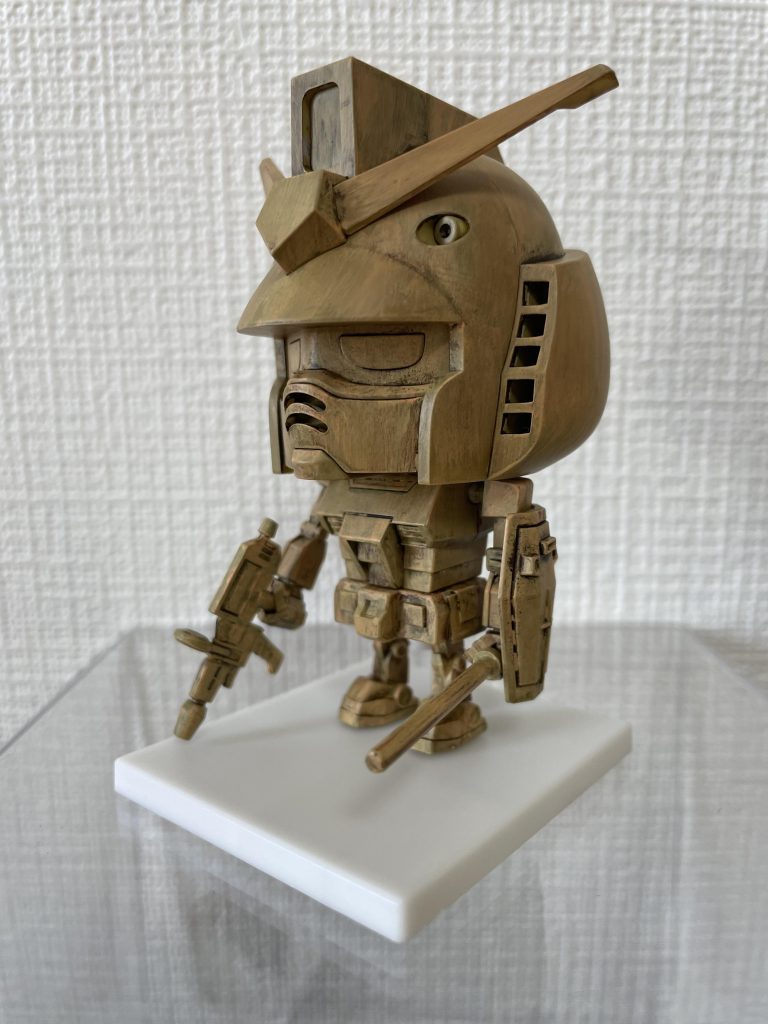 アクリルのダークイエロー→フラットフレッシュ→ウェザリングカラーのグランドブラウンで塗装。