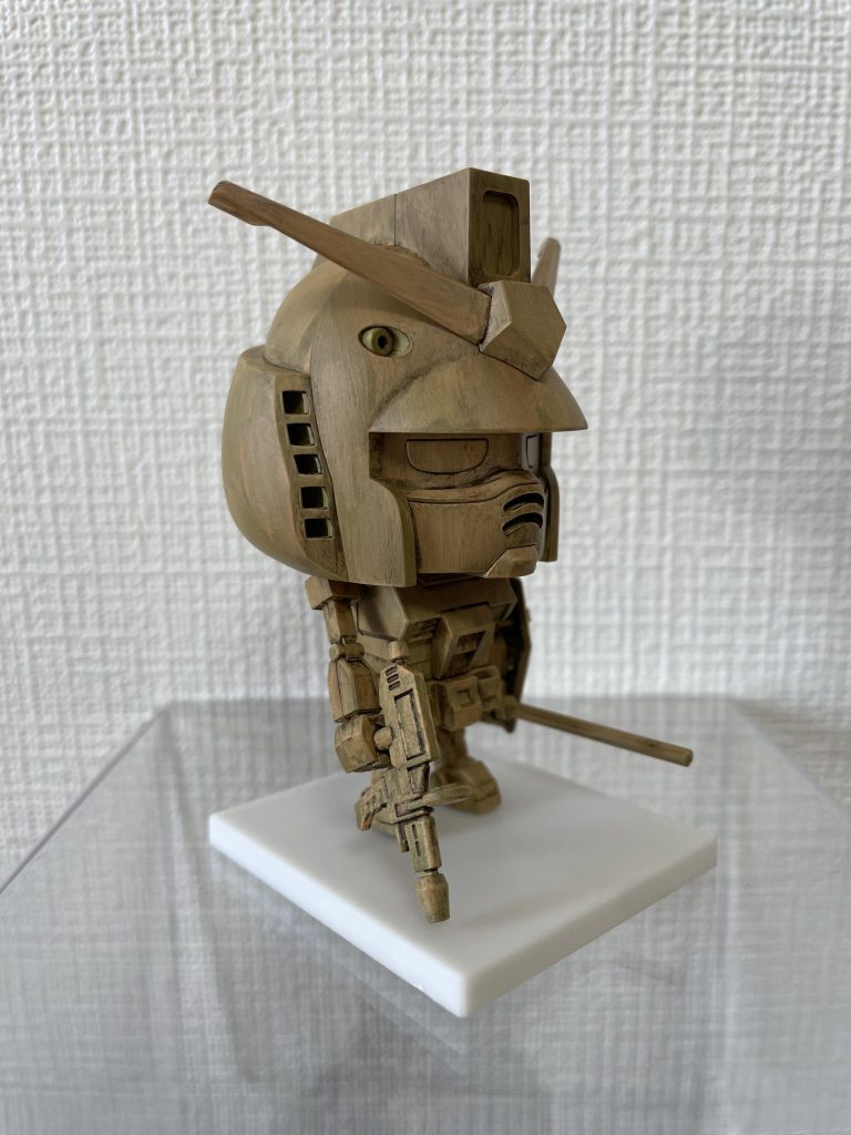 木に見える塗装って、難しいよ。