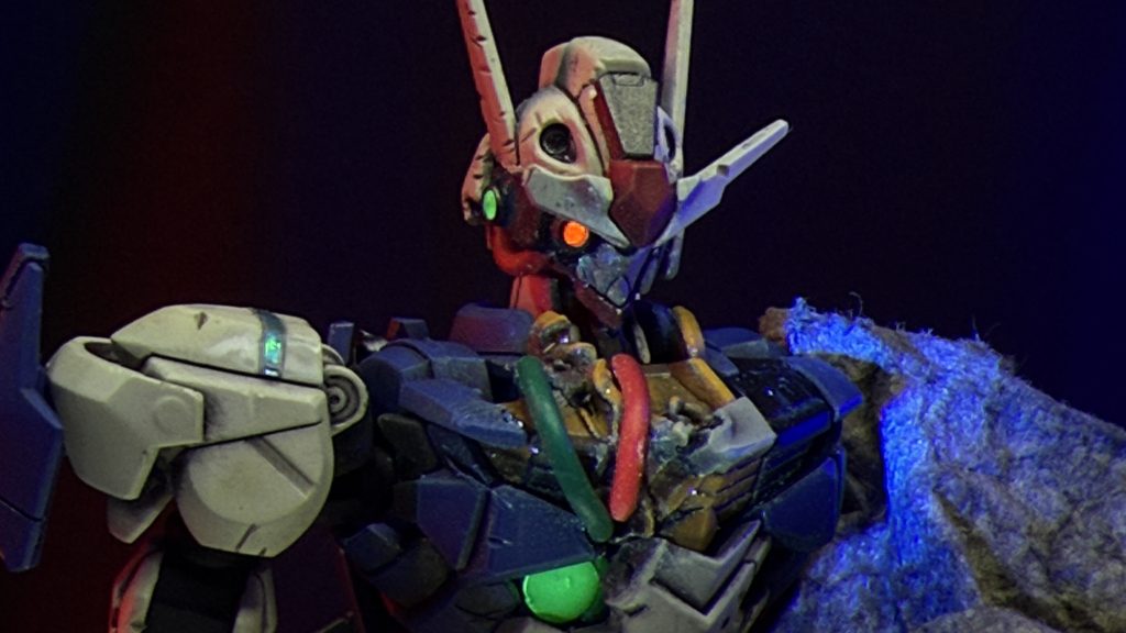 右カメラアイはデミトレから移植、動力は○○ドラブに置き換えられた←何処から持ってきたかは考えてはいけない。しかもトラ○ザムは使えない