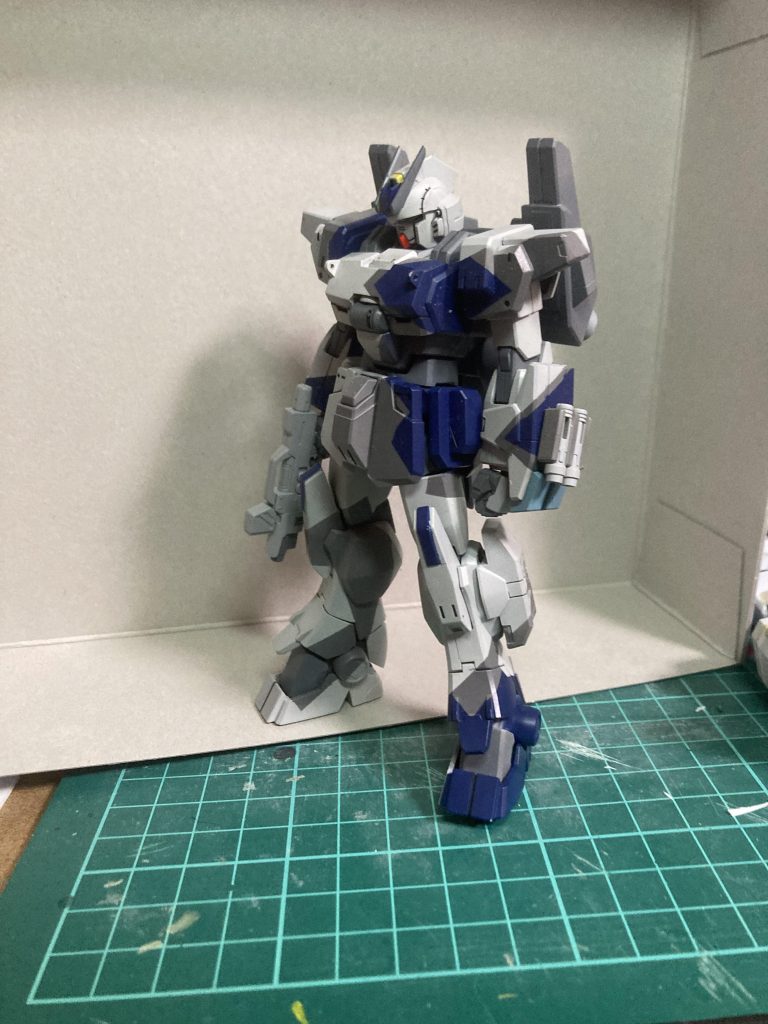 hg1/144EZ-SRでフェリスカモフラージュ–3枚目/制作者：ジュラル