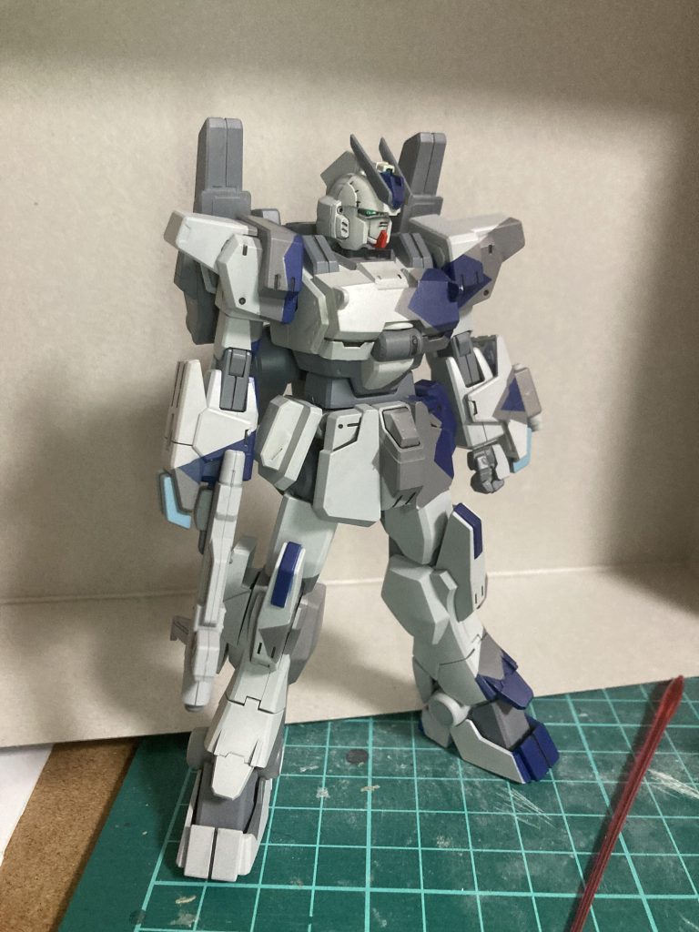 hg1/144EZ-SRでフェリスカモフラージュ–2枚目/制作者：ジュラル