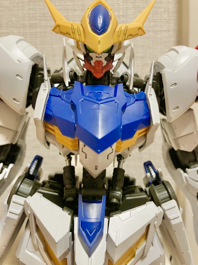 というわけでMGバルバトスルプスでした！今はまだルプスを色々いじりたいので改造はまだ先ですが後々改造して更にカッコいいバルバトスルプスにしようと検討しています乞うご期待！