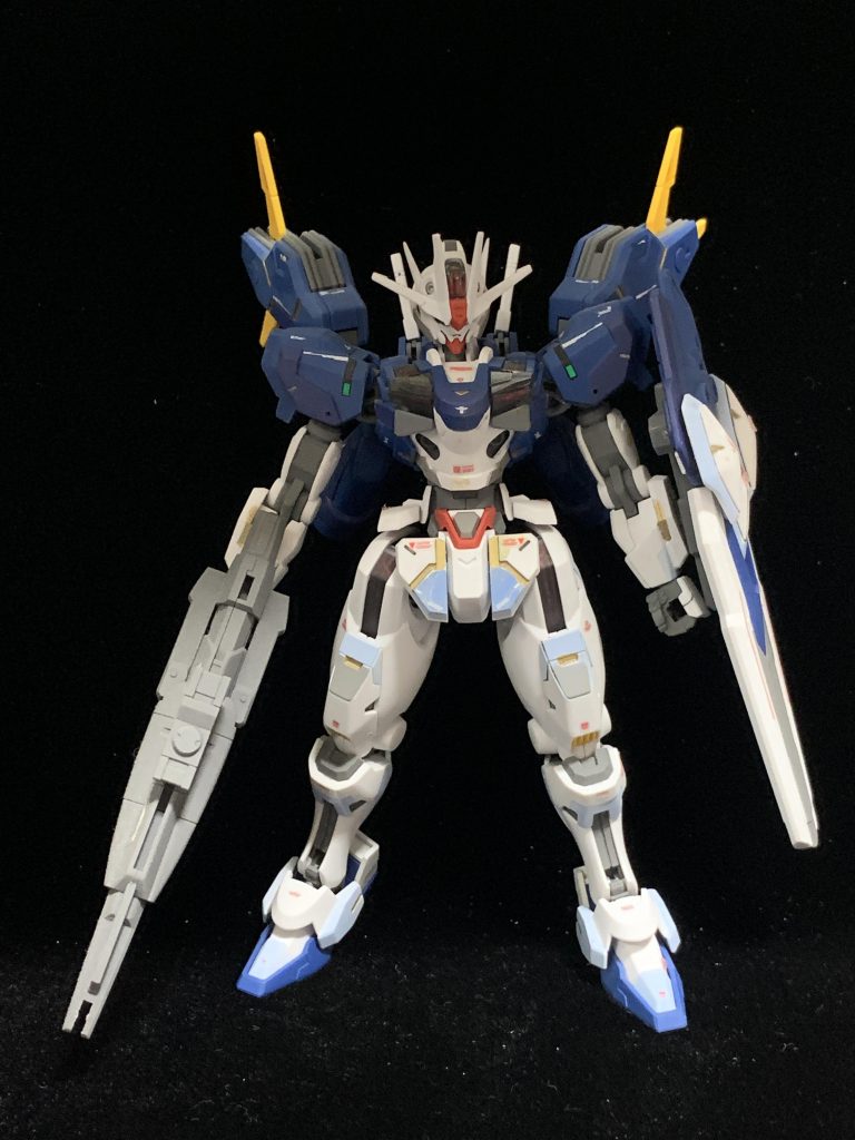 基本的には塗装しただけの素組みです。しかしパイロットが女性だけあって、どこか女性的なフォルムを感じるねは私だけ？(gundam-kao5)