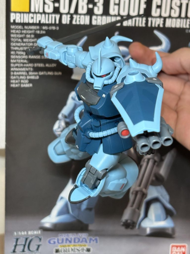 3連装35mmガトリング砲で攻撃するグフカスタム！この武器、最初から最後まで活躍してた気がしますね。個人的に一番印象に残ってる武器です。なんならガトリングシールドよりも好きな武器だったりします。