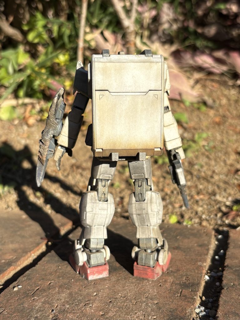 陸戦型ガンダム–5枚目/制作者：稲まる