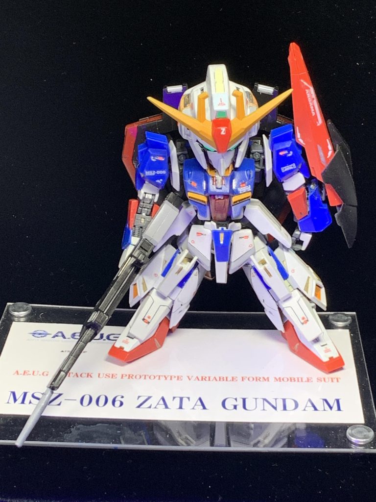 自作の台座に乗せてみました。