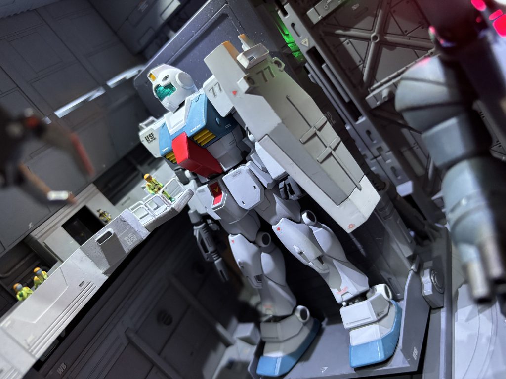 後方MSハンガーには、スレッガーさんのジムも❣️