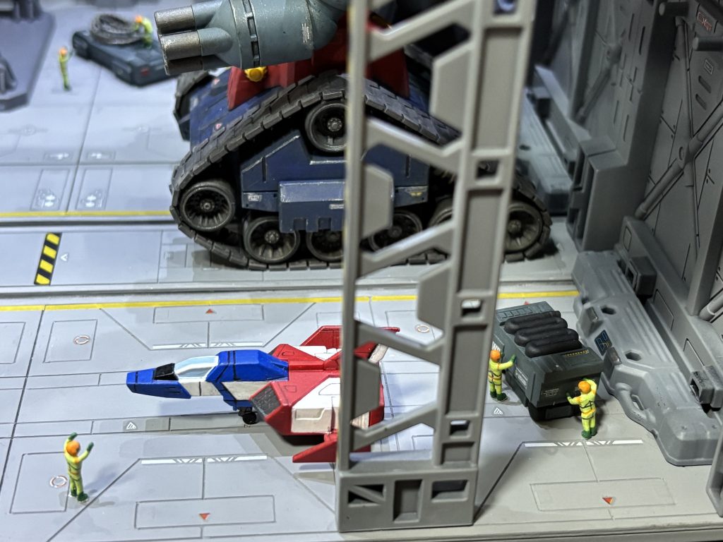 コアファイターも発進整備中‼️