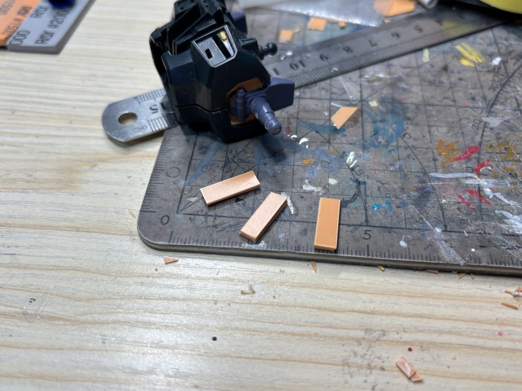 MG ガンダムMk-Ⅱ（解体途中）–2枚目/制作者：Asian