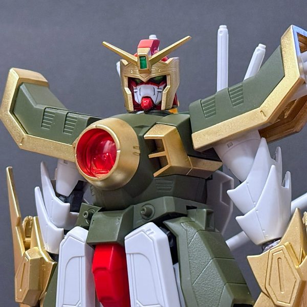 1/100 ドラゴンガンダム(旧キット)