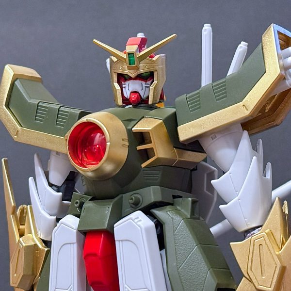 1/100 ドラゴンガンダム(旧キット)