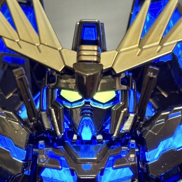 初メッキ調塗装で爆◯…