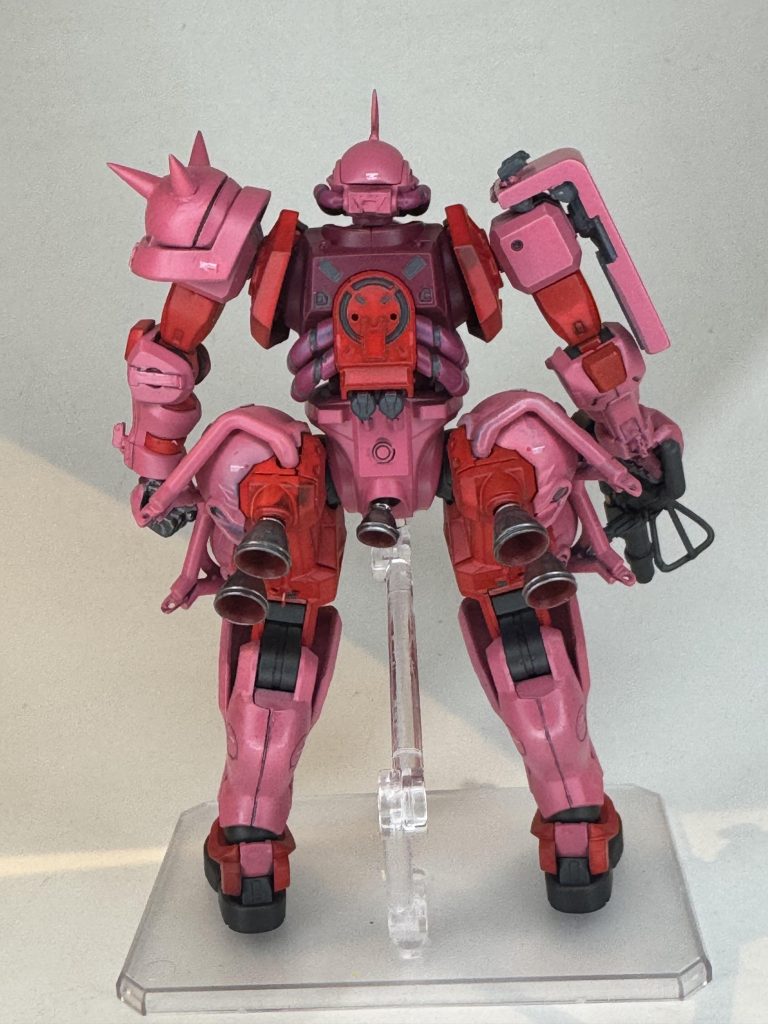 肩パーツ延長、スパイク追加、マシンガンのストック？部パイプ化、モールド追加など