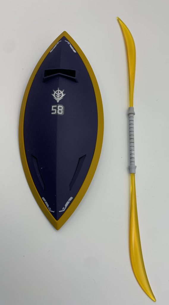 シールド、ナギナタ