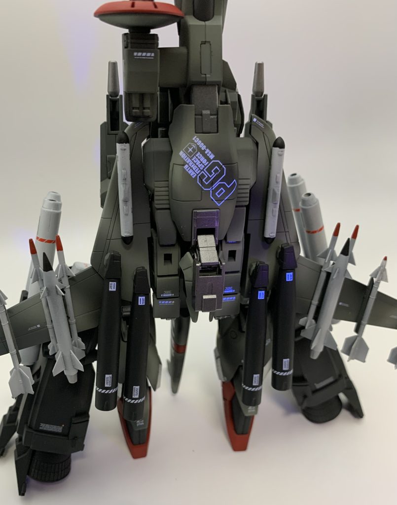 デカールはUVライトで発光!