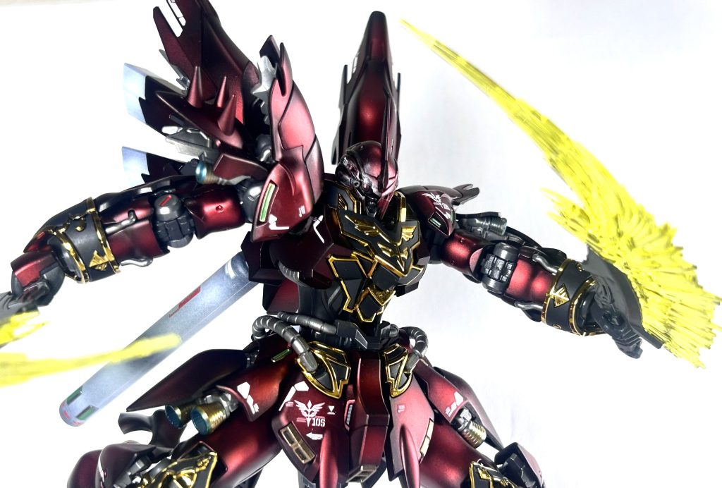 拡張セットの半壊頭部を取り付けて骸骨みたいな内部がまたカッチョいい✨