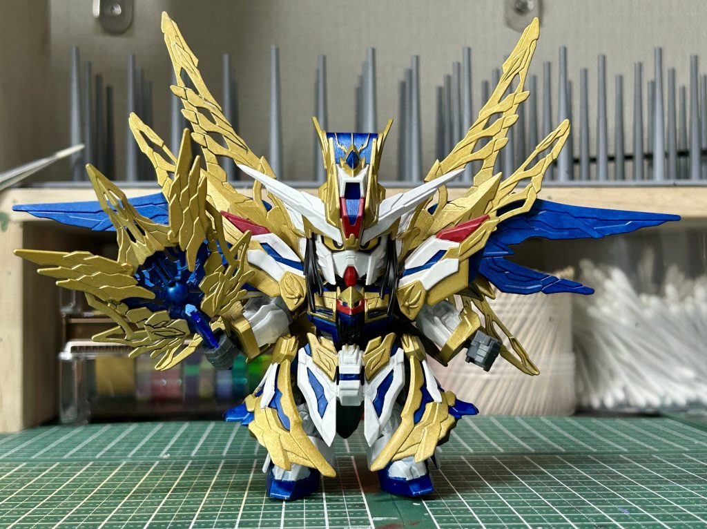 羽を広げるとやはりかっこいい!!フリーダム系列は羽ですね(,,>᎑<,,)筆ムラは見逃して♡