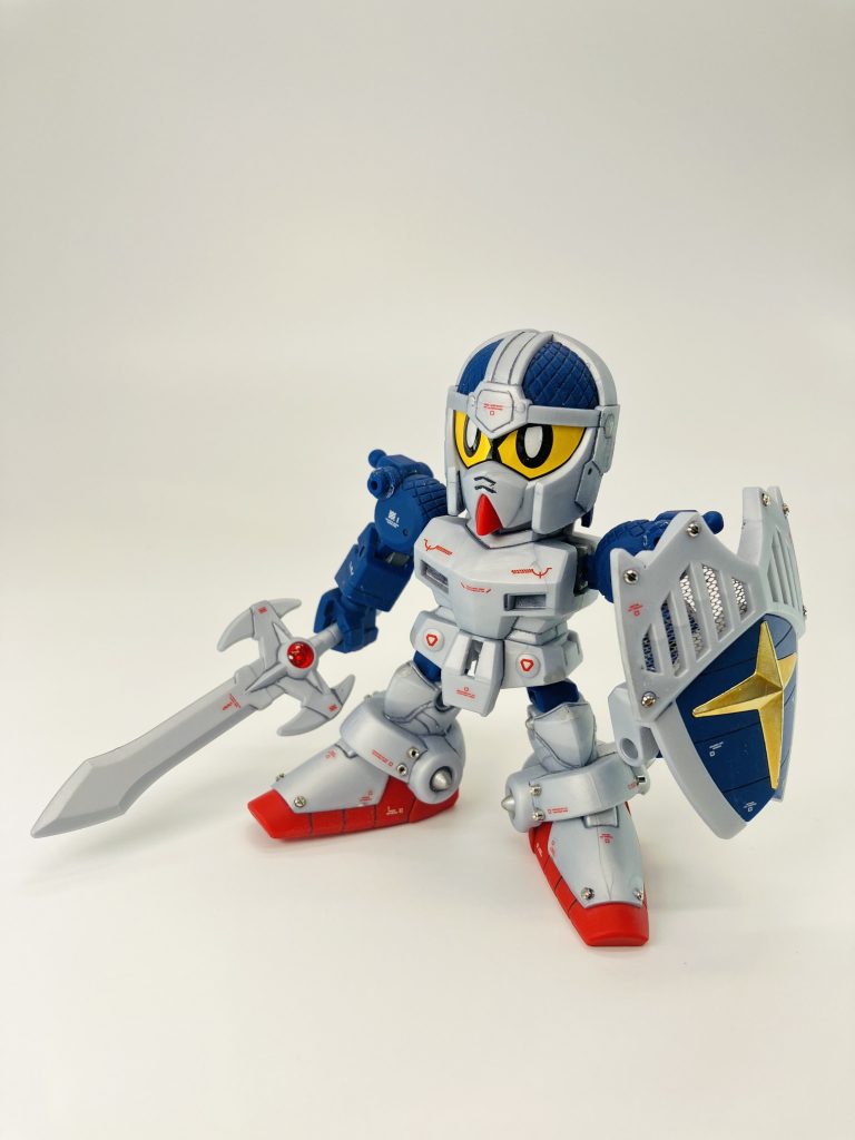 アーマーをキャストオフして軽装へ😉目は前後入れ替えて2種類を選択出来る仕様、これは面白いですね🥰