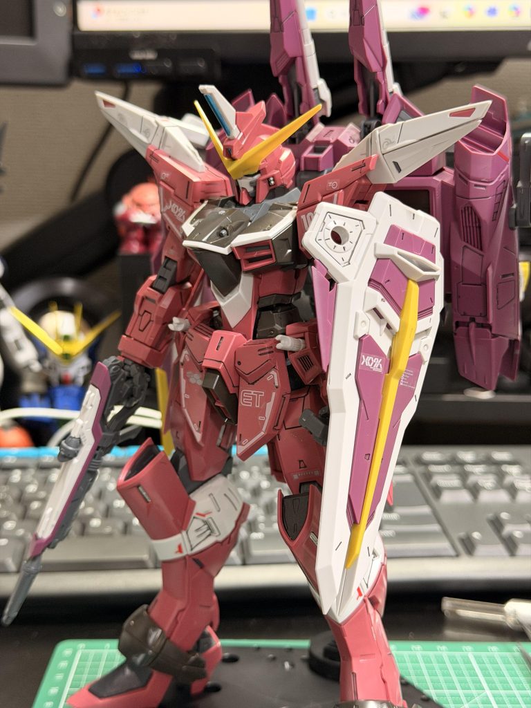 MG ジャスティスガンダム–3枚目/制作者：AYEZACK(アイザック)