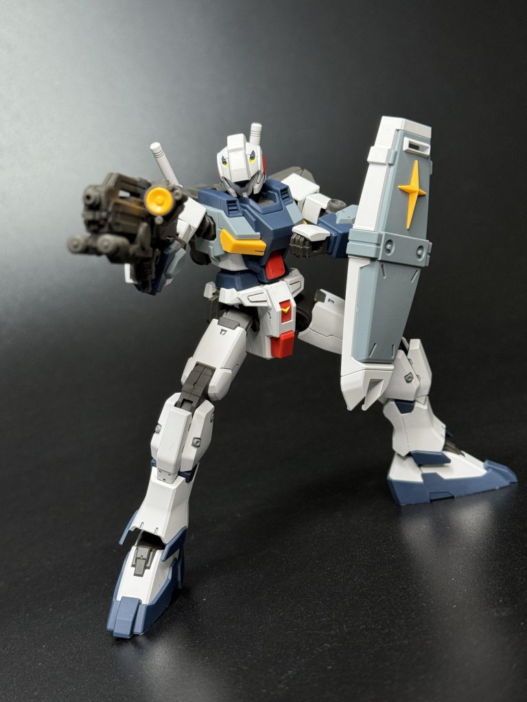 なんというか素体だけだと作業ロボット感がある気がします。