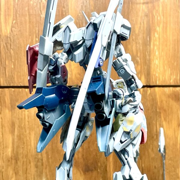 世間はMGバルバトスルプスで話題ですが買えない田舎者はおとなしくHGを進めていますいいもん負けないくらいかっこよくするもん（4枚目）