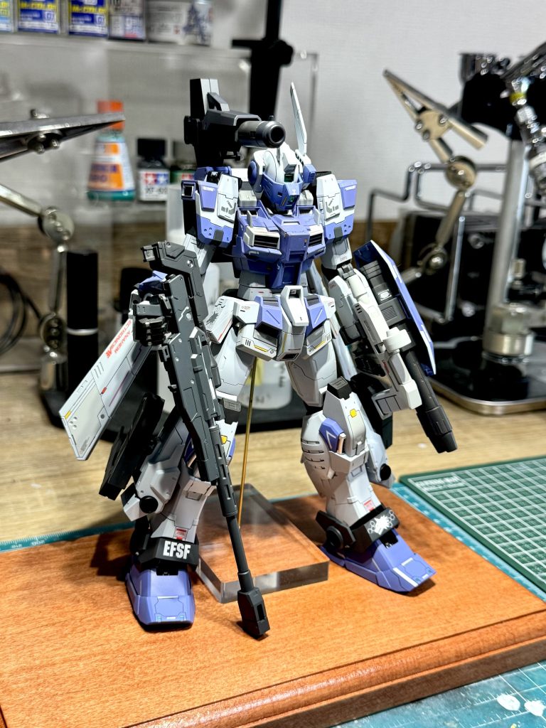 卓上でのショット展示に最適なメープル材質の木製台座を縁ある方から製作して頂きました☺︎ありがとうございます(*⁰▿⁰*)♡  