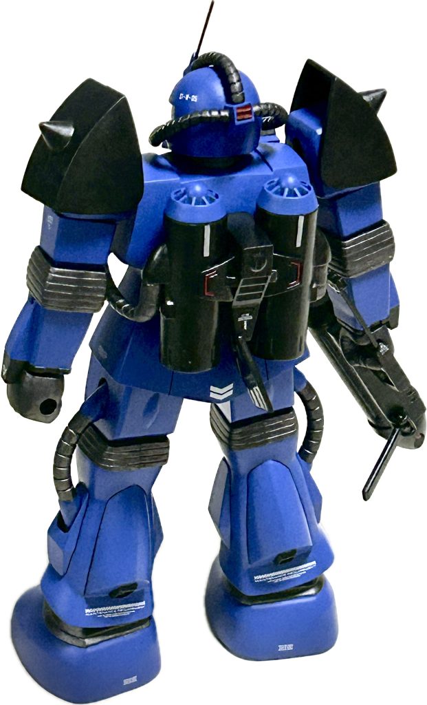 背面はバックパックの造形が良いですね。