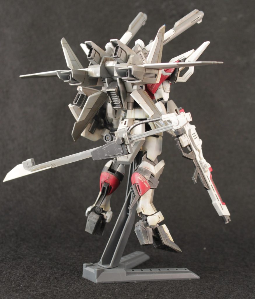 ソードストライクから15.78mレーザー対艦刀シュベルトゲベールを借用してきました。