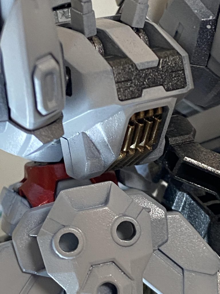 金属色もパールもいい感じのアクセントに✨