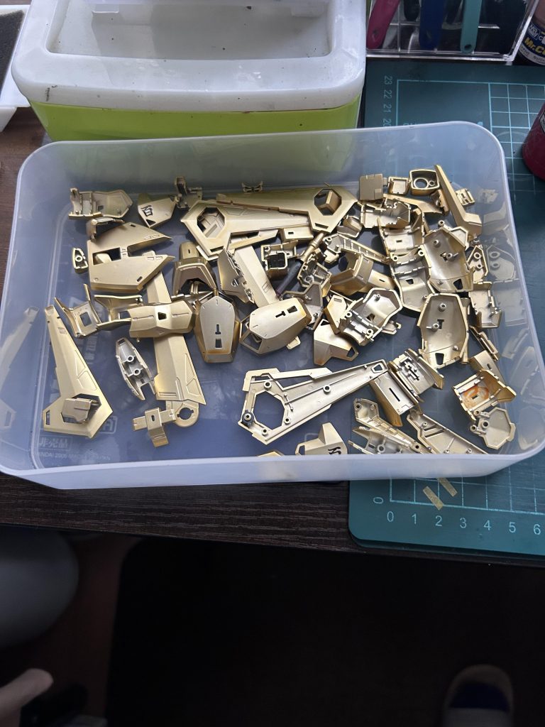 MSN-00100 百式–2枚目/制作者：kimwipes