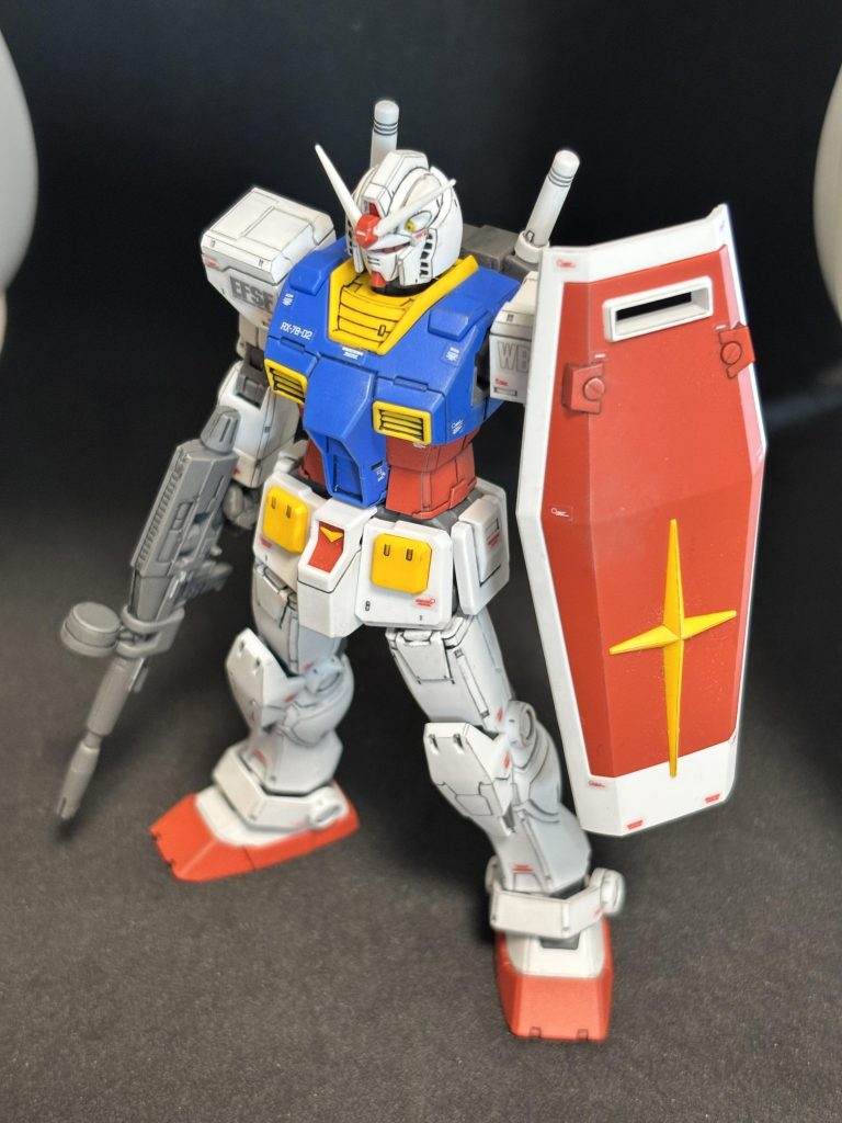 先達の「老眼は急速に進む」という格言から、見えるうちに！という強迫観念に駆られ小さいのばかり触ってました…約半年今まで放置してゴメンよ。上半身…