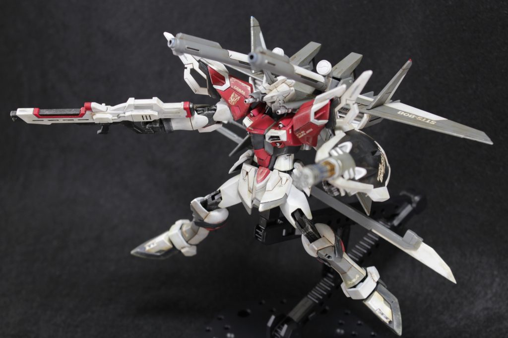 シールドブーメラン機能はオミットして,シールドガトリングにしました。射撃兵装も充実してデフォルトだと不足してそうな射撃戦能力もこれで問題ないでしょう。